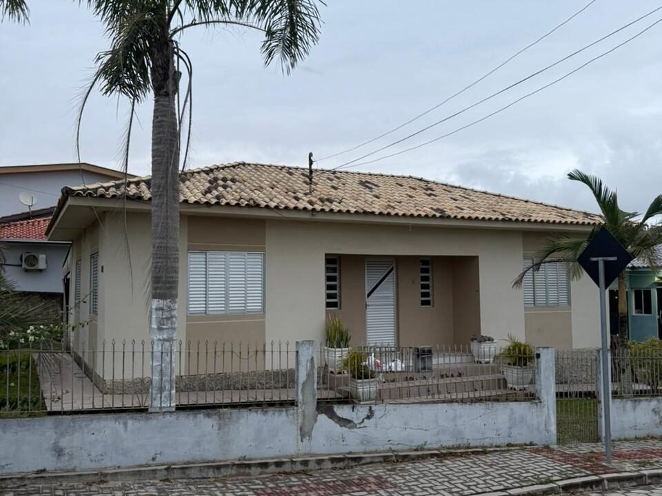 WhatsApp Image 2025-11-22 at 18.51.49