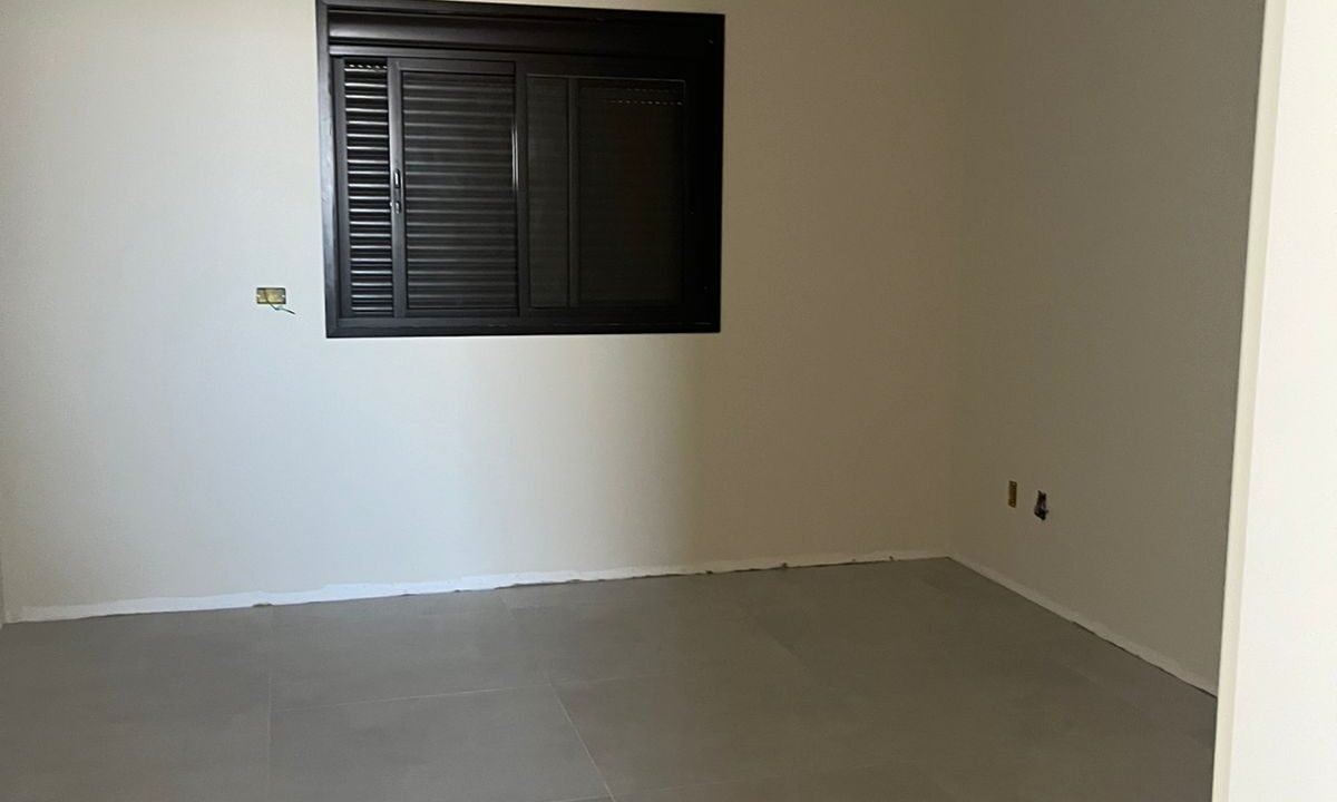 WhatsApp Image 2026-02-12 at 00.29.38